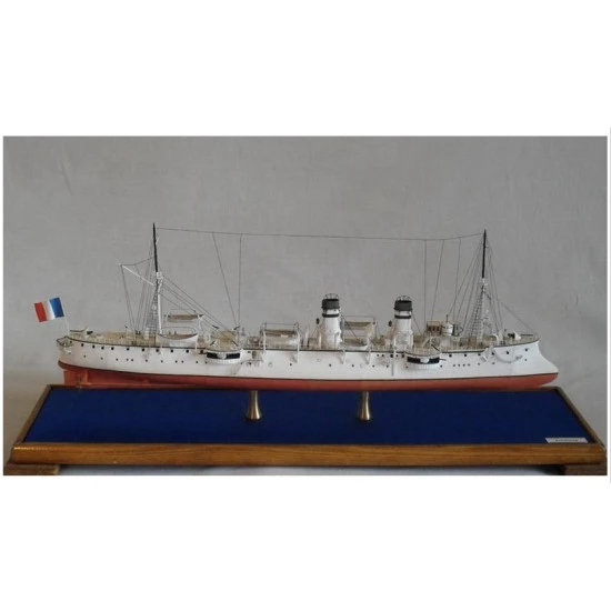 PAPER MODEL KIT MILITARY FLEET CRUISER CLASS III LAVOISIER 1/200 OREL 36