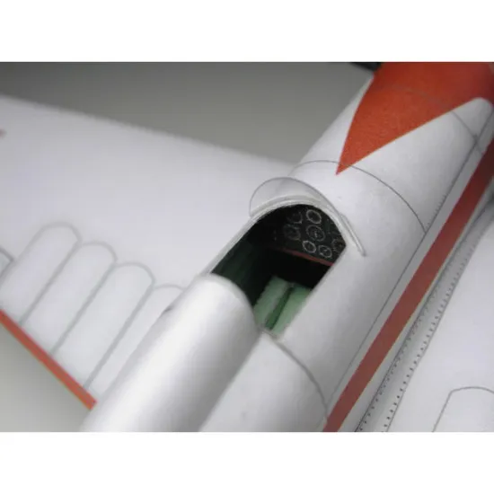 PAPER MODEL KIT MILITARY AVIATION TRAINING AIRCRAFT UT-1 (AIR-14) 1/33 OREL 38