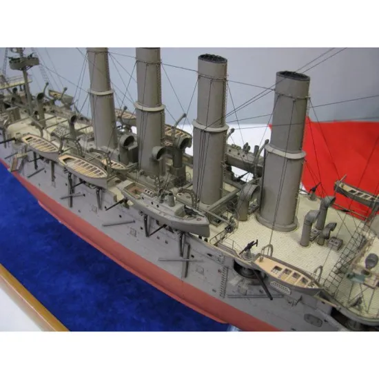 PAPER MODEL KIT MILITARY FLEET PROTECTED CRUISERS VARYAG 1/200 OREL 50