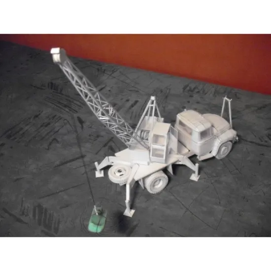 PAPER MODEL KIT CIVILIAN CARS ,CRANE KS-2561D BASED ON THE ZIL-130 1/25 OREL 73