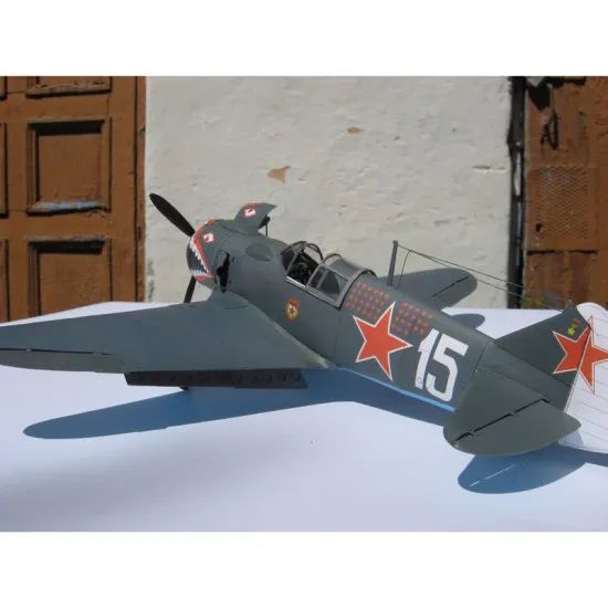 PAPER MODEL KIT MILITARY AVIATION FIGHTER AIRCRAFT LA-5 1/33 OREL 86