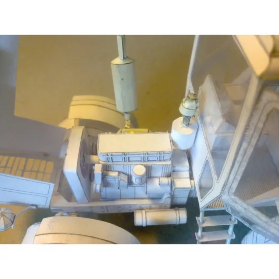 PAPER MODEL KIT CIVILIAN CARS ,MTZ-80 TRACTOR 1/25 OREL 88