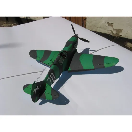 PAPER MODEL KIT MILITARY AVIATION FIGHTER LAGG-3 1/33 OREL 91