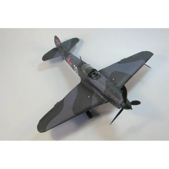 PAPER MODEL KIT MILITARY AVIATION FIGHTER YAK-9D 1/33 OREL 110