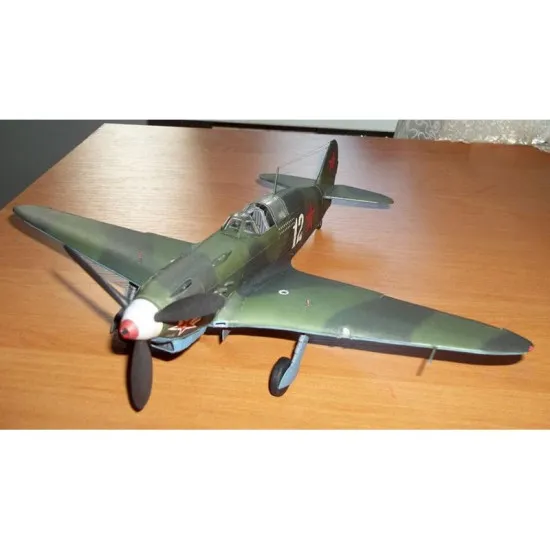 PAPER MODEL KIT MILITARY AVIATION FIGHTER YAK-7B 1/33 OREL 116