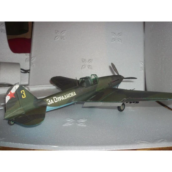 PAPER MODEL KIT MILITARY AVIATION ATTACK (SINGLE) IL-2 1/33 OREL 126