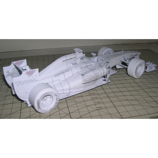 PAPER MODEL KIT GROUND EQUIPMENT , BOLIDE LOTUS RENAULT R31 1/24 OREL 128