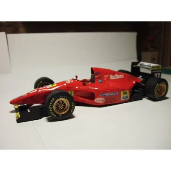 PAPER MODEL KIT GROUND EQUIPMENT , BOLIDE FERRARI 412T1 1/24 OREL 147