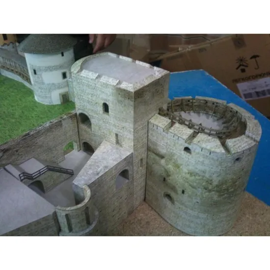 PAPER MODEL KIT ARCHITECTURE OLD CASTLE KAMENETZ-PODOLSK 1/150 OREL 167