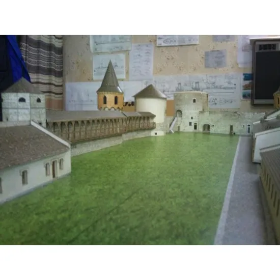 PAPER MODEL KIT ARCHITECTURE OLD CASTLE KAMENETZ-PODOLSK 1/150 OREL 167