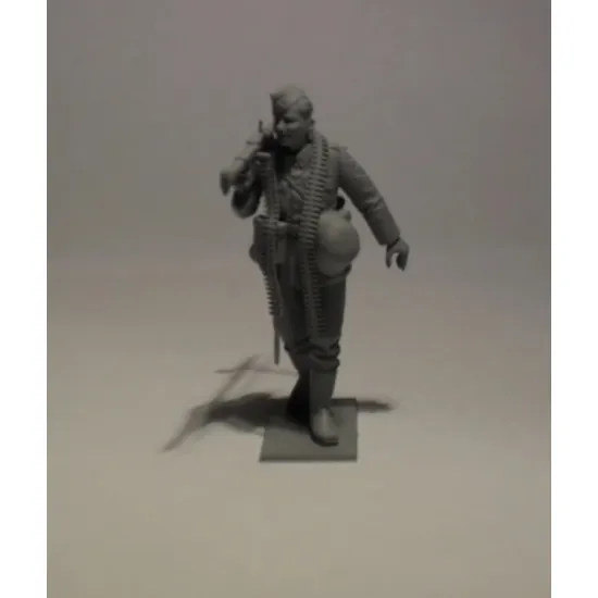 Us Stock Icm 35103 Sd.kfz.251/1 Ausf.a With German Infantry 1/35 Scale Plastic Model Kit