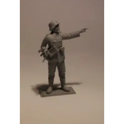 Us Stock Icm 35103 Sd.kfz.251/1 Ausf.a With German Infantry 1/35 Scale Plastic Model Kit