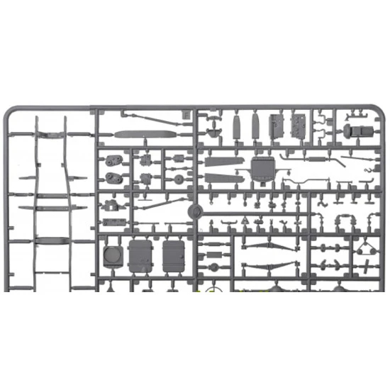 Roden 811 Dodge M43 3/4 ton 4x4 Ambulance truck Plastic scale model kit 1/35