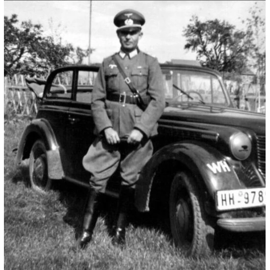 MACHINE THE OLYMPIA ( CONVERTIBLE ) 1938 WWII 1/72 ACE 72507