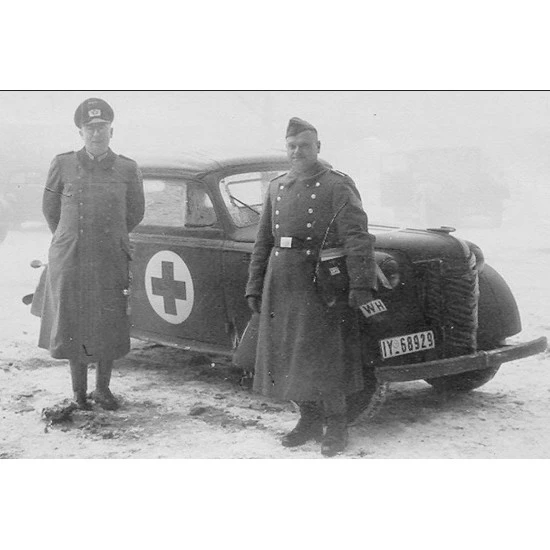 MACHINE THE OLYMPIA ( CONVERTIBLE ) 1938 WWII 1/72 ACE 72507