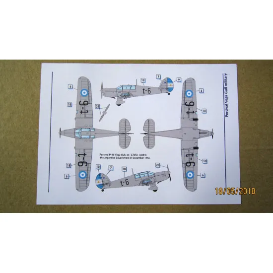 DORA WINGS 72004 PERCIVAL VEGA GULL (MILITARY SERVICE) PLASTIC MODEL KIT 1/72