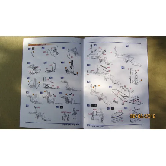 DORA WINGS 72005 BELL P-63E KINGCOBRA PLASTIC MODEL KIT 1/72