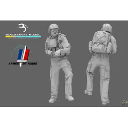 Black Snake Fr-03 1/35 French Soldier Gunner Resin Figure Kit