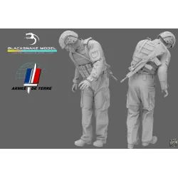 Black Snake Fr-04 1/35 French Soldier Artilleryman Resin Figure Kit