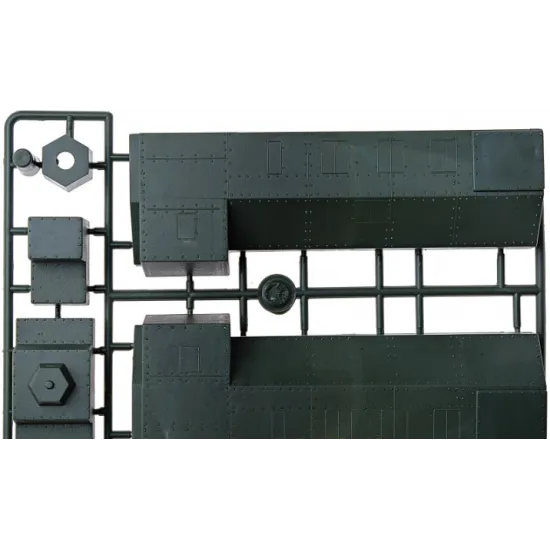 UMT 680 - 1/72 scale - Armored Locomotive Type 