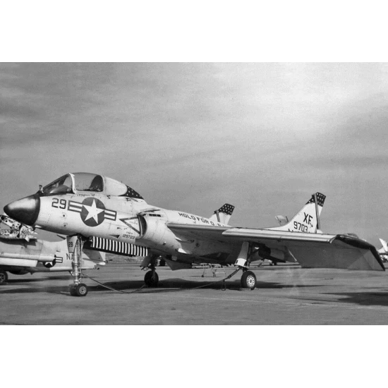 CAT4 R48047 - 1/48 F7U-3/3M Cutlass intakes late (for Hobbycraft) scale model