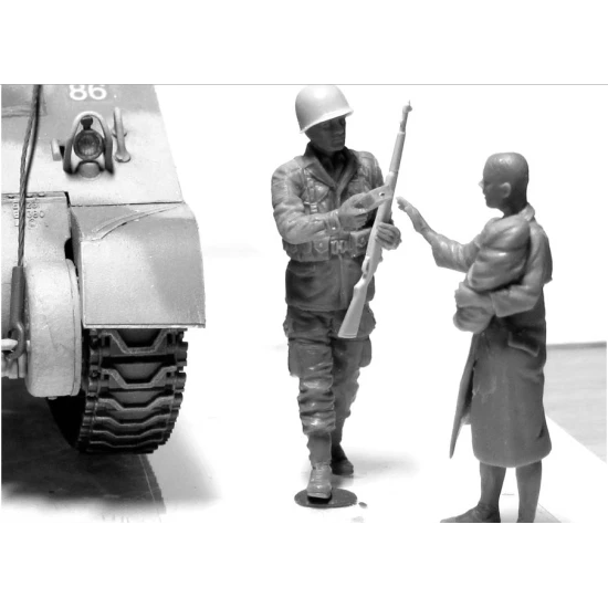 101 LIGHT COMPANY US PARATROOPERS AND BRITISH TANKMAN 1944 1/35 MASTER BOX 35164