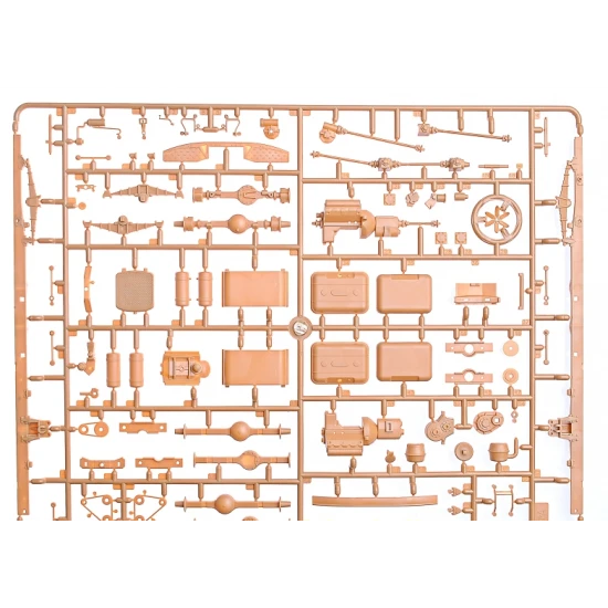 THE SOVIET ARMY VEHICLE ZIL-131 1/35 ICM 35517