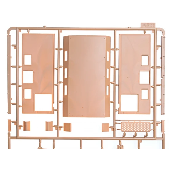 THE SOVIET ARMY VEHICLE ZIL-131 1/35 ICM 35517