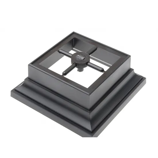 GRENADIER OF THE BRITISH ROYAL GUARD 1/16 ICM 16001