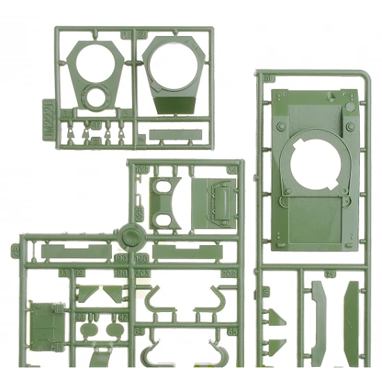 M32 TANK RECOVERY VEHICLE WITH MINE TRAWL T1E1 1/72 UM 222