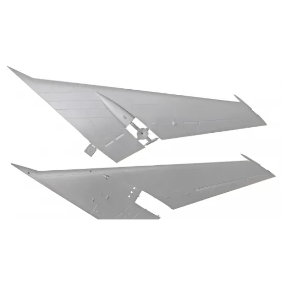 TUPOLEV TU-22KDM WITH KH-22M MISSILE 1/72 MODELSVIT 72022