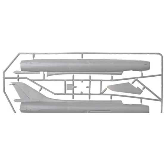 SUKHOI SU-17 SOVIET FIGHTER-BOMBER, EARLY VERSION 1/72 MODELSVIT 72017