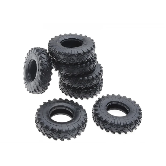 BTR-152 WITH DSHK MACHINE-GUN 1/35 SKIF 240