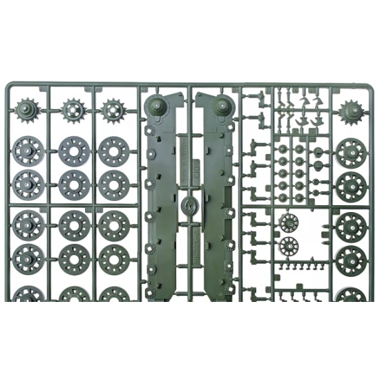 TANK T-55A WITH BTU-55 1/35 SKIF 237
