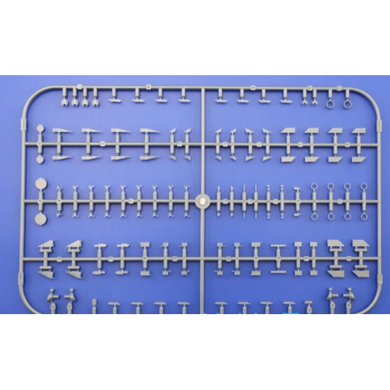 MIKOYAN MIG-21SMT, WEEKEND EDITION 1/48 EDUARD 084129
