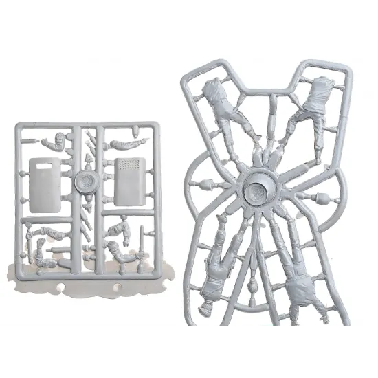 RUSSIAN RIOT POLICE (OMON), 1990-2000 1/35 MARS FIGURES 35001