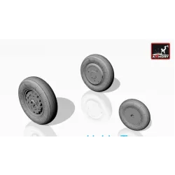 SUKHOJ SU-7B EARLY WHEELS 1/48 ARMORY AW48005