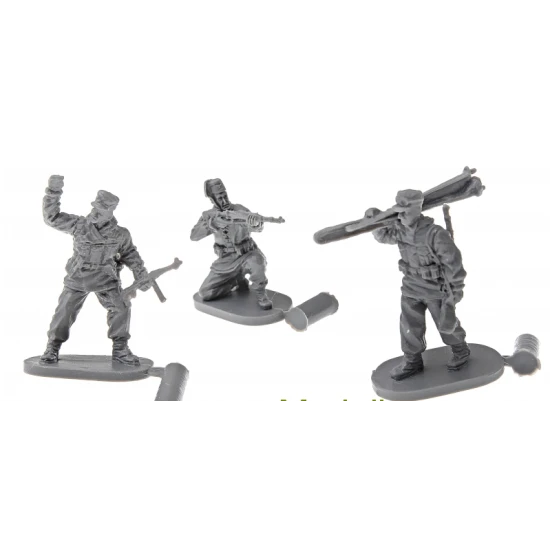 WWII GERMAN MOUNTAIN TROOPS 1/72 CEASAR MINIATURES H067