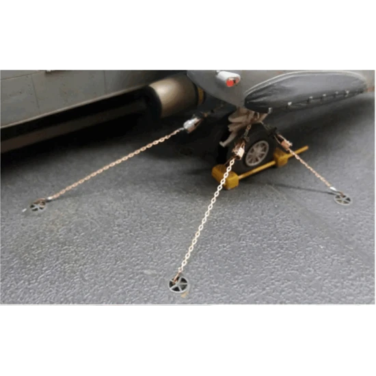 CARRIER-BASED HELICOPTER TIE DOWN CHAIN ASSEMBLIES 1/48 Dan Models 48519 CARRIER-BASED HELICOPTER TIE DOWN CHAIN ASSEMBLIES 1/48 Dan Models 48519