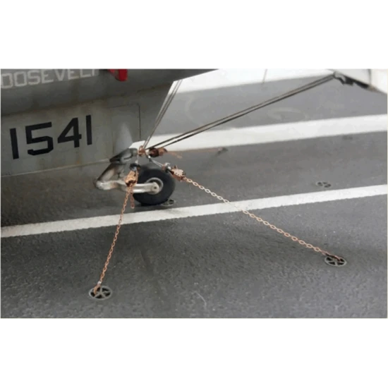 CARRIER-BASED HELICOPTER TIE DOWN CHAIN ASSEMBLIES 1/48 Dan Models 48519 CARRIER-BASED HELICOPTER TIE DOWN CHAIN ASSEMBLIES 1/48 Dan Models 48519