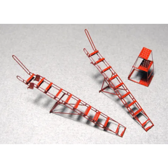 LADDERS FOR PILOTS OF SU-27UB AND SU-30 AIRCRAFT 1/72 DAN MODELS 72513